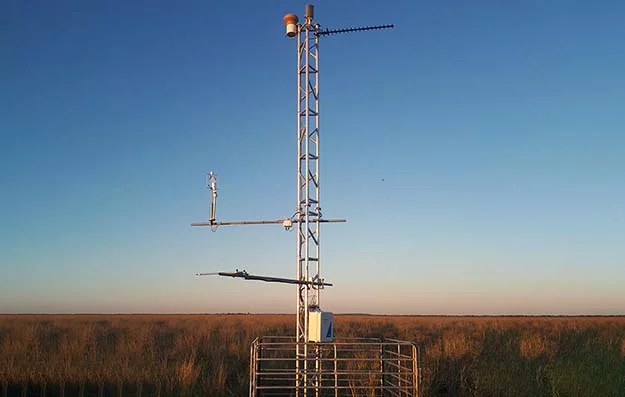 flux tower measuring soil carbon